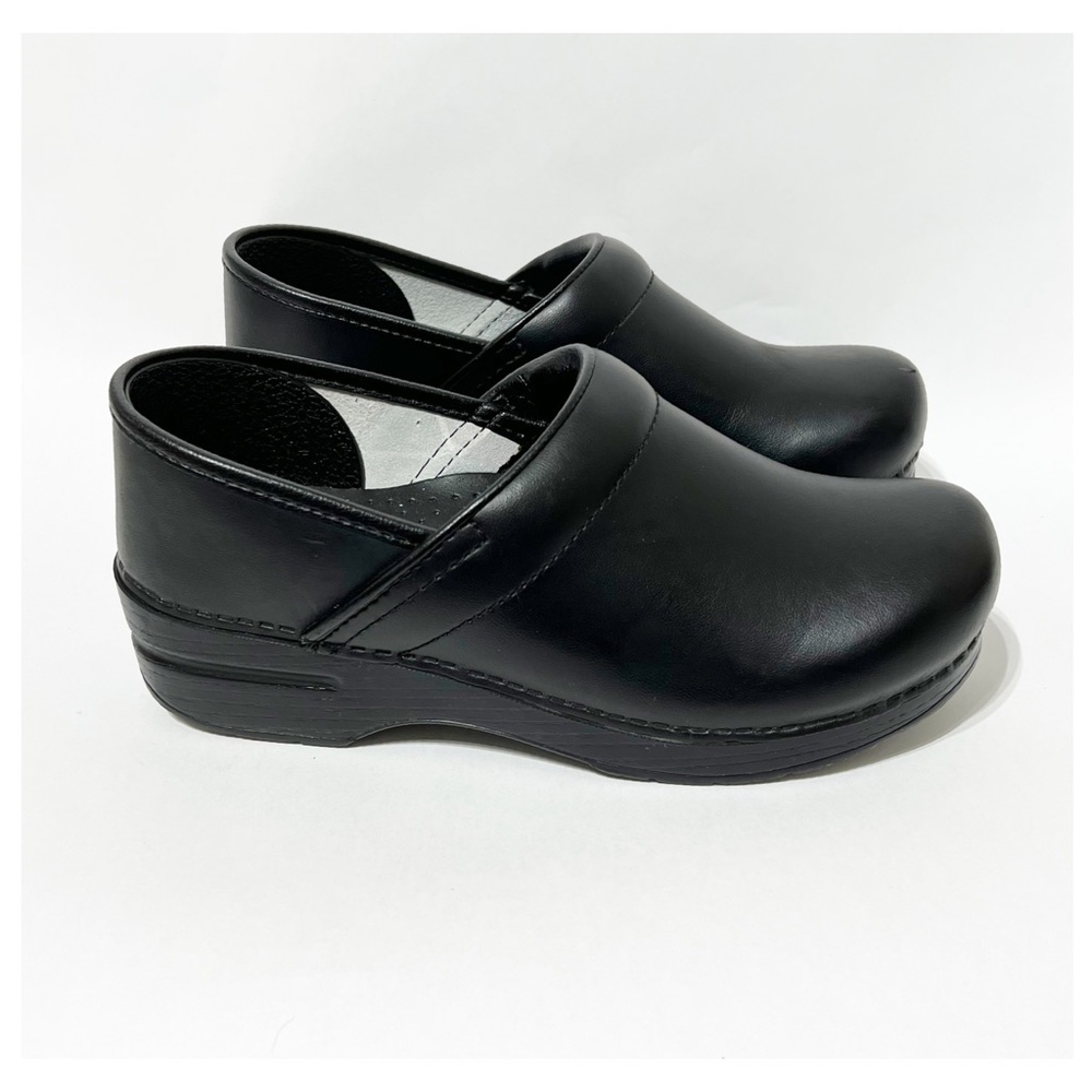 DANSKO WIDE 39 Professional Black Cabrio Clog